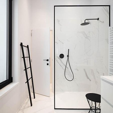 Studios Fully Equipped Near Place Stephanie Bruselas Exterior foto
